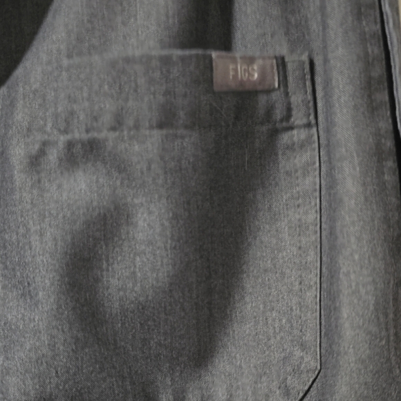 Figs Gray and Green Joggers with Relaxed Fit - Picture 3 of 9